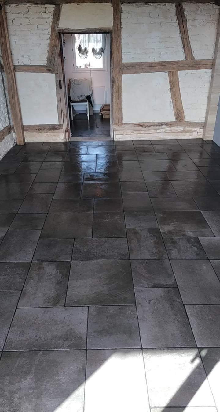 Rénovation de sol dans une maison à colombages